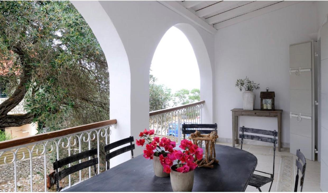 Anelina Paxos Residences ガイオス エクステリア 写真